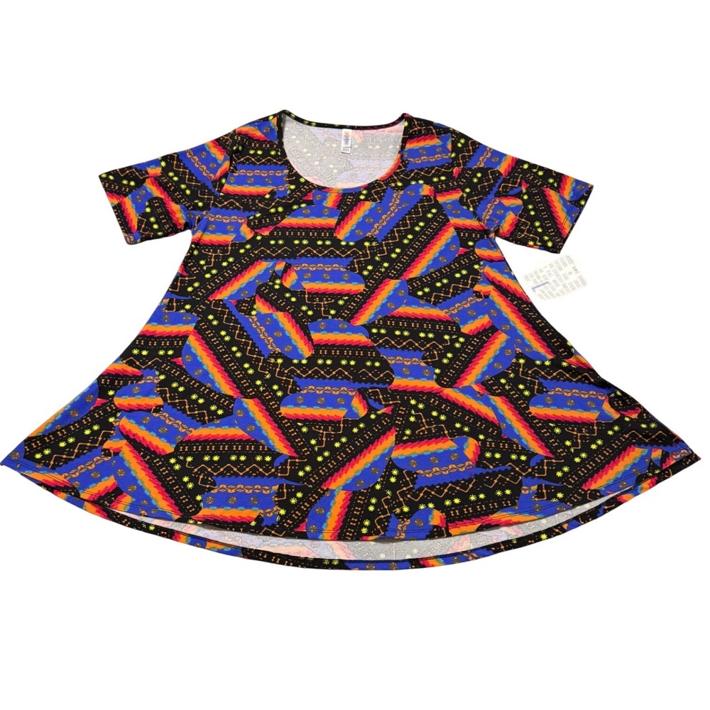 LuLaRoe Perfect T Top Large Multi Color Rainbow Geometric Short Sleeve NWT #135